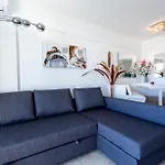 Great Location K *